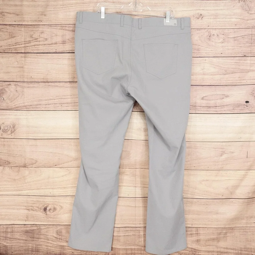 Peter Millar Golf Pants Mens 40x32 Gray Microfiber 5 Pocket Casual Business